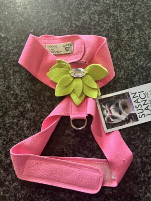 Susan Lanci Designs Clearance Perfect Pink with Kiwi Water Lily Step In Harness